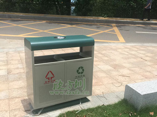 20-30米一個(gè)垃圾桶 是浪費(fèi)還是培養(yǎng)垃圾分類(lèi)意識(shí)？